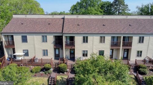 6 Chatham Ct, Dover, DE 19901-3909
