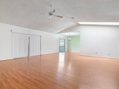 859 4 Ln, Vero Beach FL 32962-1656 exterior