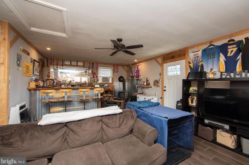 34 Broad St, Berlin Boro NJ  08009-1436 exterior