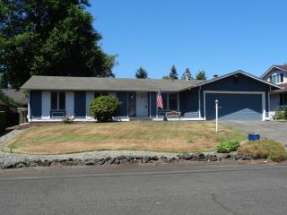 9815 79th St, Lakewood WA  98498-3207 exterior