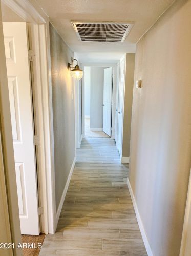 4319 11 Pl, Phoenix AZ 85014-4428 exterior