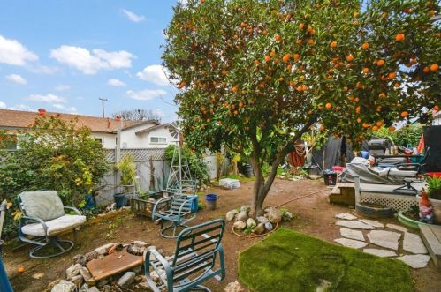 405 Flower St, Orange CA  92868-2328 exterior