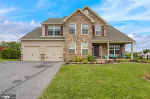 324 Sofia Blvd, Blandon, PA 19510-9305
