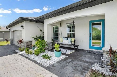 119 24th Pl, Cape Coral, FL 33993-4319