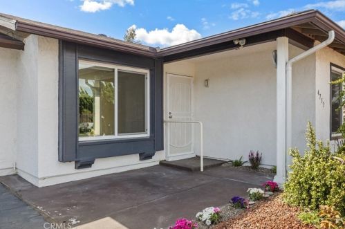 4753 Westridge Dr, Oceanside CA  92056-3003 exterior