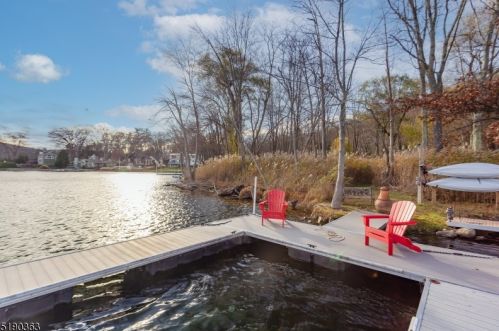 608 Shore Trl, Sparta NJ  07871-1329 exterior