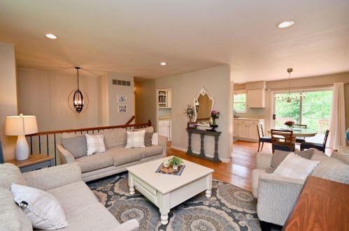 3508 Misty Creek Dr, Covington KY  41018-2627 exterior