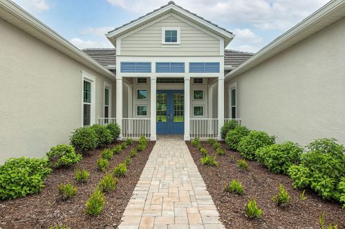 14574 Regatta Rd, Naples, FL 34114-4163