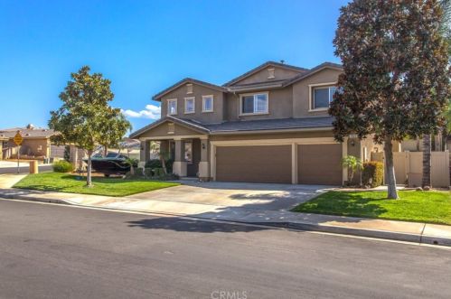 765 Windbound Ave, Beaumont CA  92223-7098 exterior