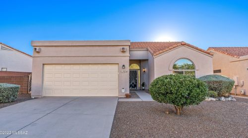 1074 Avenida Los Reyes, Tucson, AZ 85748-6804