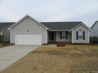 1412 Aultroy Dr, Fayetteville NC  28306-3561 exterior