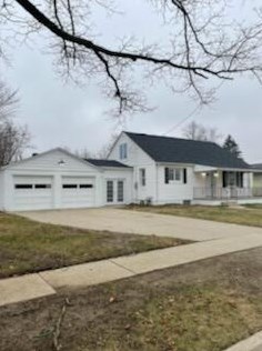 7175 Cleveland St, South Solon, OH 43153-9779