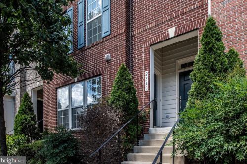 2310 Merseyside Dr, Woodbridge, VA 22191-6540