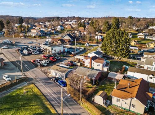 1804 4th St, Beaver Falls PA  exterior