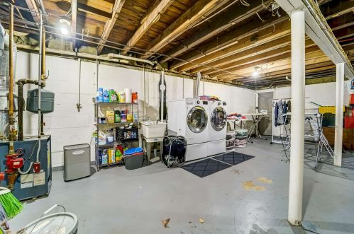 656 Avenue A, Bayonne NJ  07002-1801 exterior