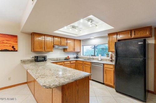 15951 Thistle Dr, Scottsdale AZ 85268-4348 exterior