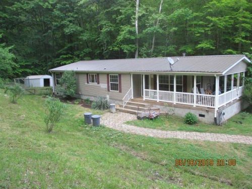 675 Stinson Crk, Jeriel, KY 41143-8302