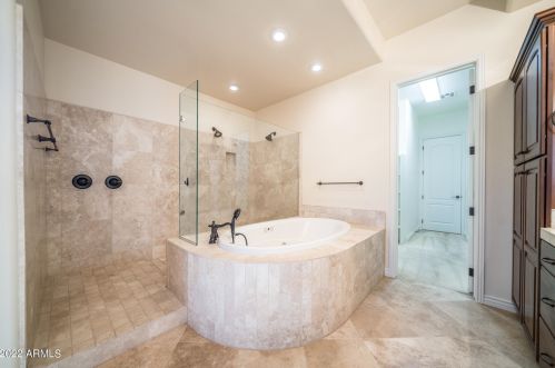 3437 Valerie Dr, Chandler AZ  85286-2371 exterior