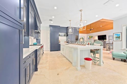 1215 Crestwood Dr, Delray Beach FL  33483-7211 exterior