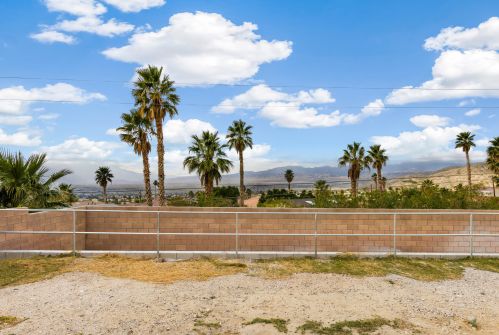 9805 Verbena Dr, Desert Hot Springs CA  92240-1908 exterior