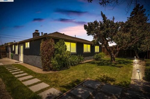 1224 Drake Ave, San Leandro, CA 94579-1157