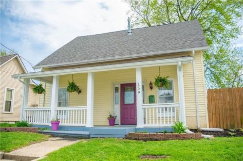 159 Pearl St, Greenwood, IN 46142-3534