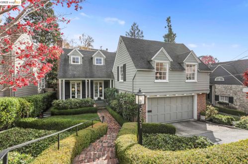 5051 Harbord Dr, Oakland, CA 94618-2508
