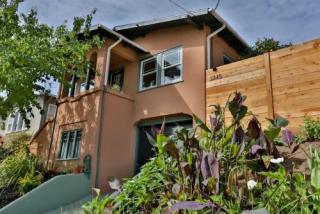 3745 Linwood Ave, Oakland, CA 94602-1711