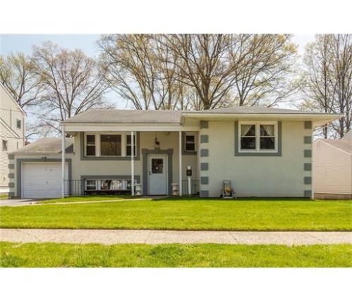 25 Bloomfield Ave, Iselin NJ  08830-2139 exterior