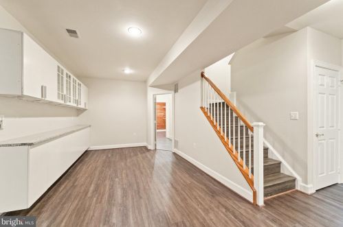 43530 Butler Pl, Leesburg VA 20176-7428 exterior