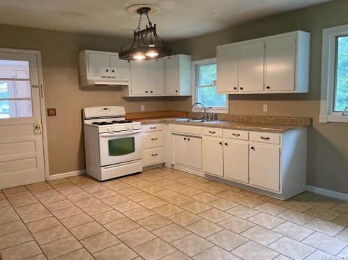 61 Bullville Rd, Montgomery NY  12549-1813 exterior