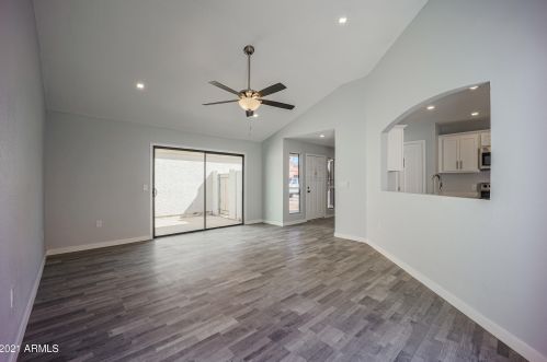 1510 Commerce Ave, Gilbert AZ  85233-4103 exterior