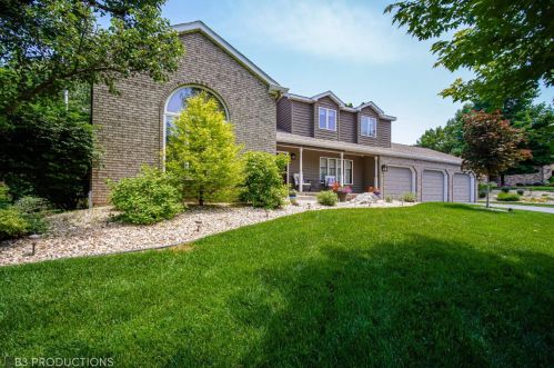 143 Welch Ct, Valpo, IN 46385-7714