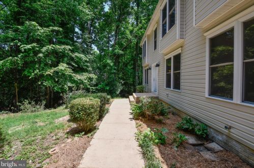 286 Sandy Ridge Rd, Fredericksburg, VA 22405-3539