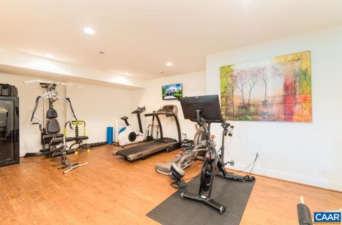 646 Baywick Cir, Crozet VA  22932-1529 exterior