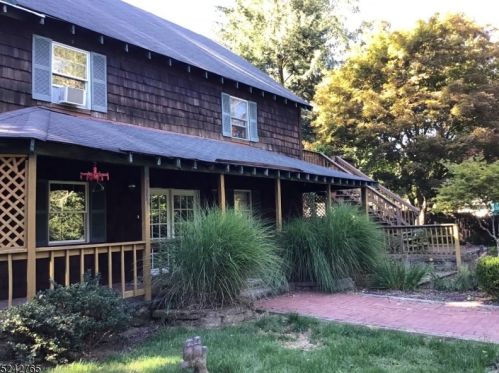 75 Brookside Rd, Dover NJ  07869-4101 exterior