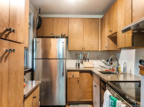 365 Pearl St, Boulder CO 80302-4928 exterior