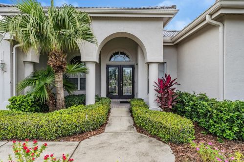 1233 Omeara Ct, New Port Richey, FL 34655-4631