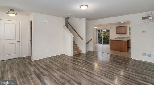 6434 Creekbend Dr, Navy Sup Dpt PA  17050-4002 exterior