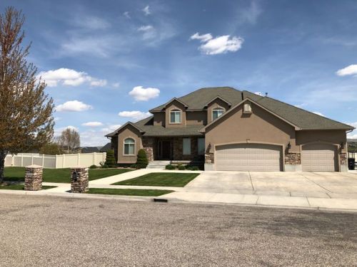 5727 Veil Dr, Idaho Falls, ID 83406-8383