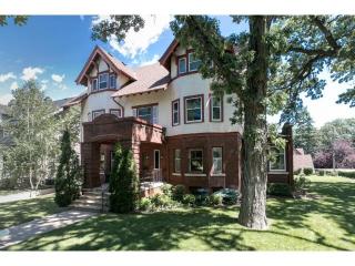 1931 Irving Ave, Minneapolis MN  55403-2824 exterior