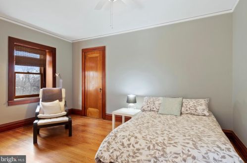 727 Baltimore Pike, Kennett Sq PA  19348-2405 exterior