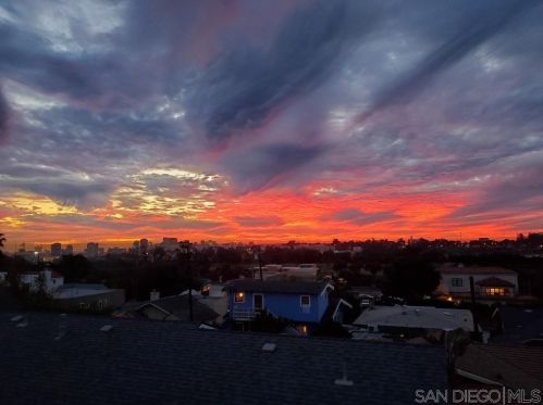 2939 Laurel St, San Diego CA 92104-5451 exterior