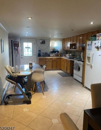 1629-31 Union Tpke, North Bergen NJ  07047 exterior