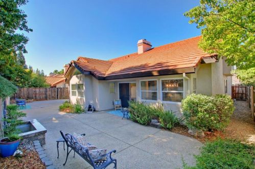 244 Silberhorn Dr, Folsom CA  95630-6743 exterior