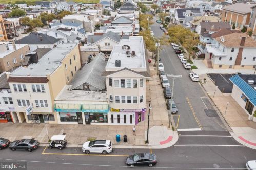 4209 Ventnor Ave, Atlantic City, NJ 08401-5875