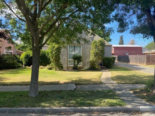 418 Laurel St, Fruto, CA 95988-3115