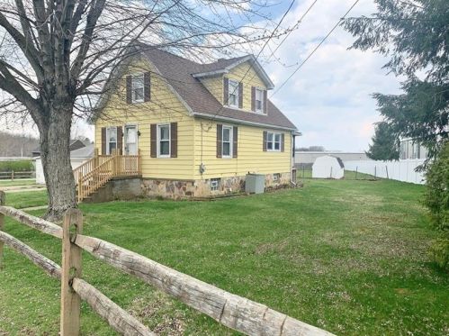 1508 George St, Latrobe, PA 15650-5271