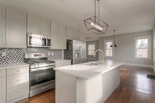 4307 Beech St, Cincinnati OH 45212-4233 exterior