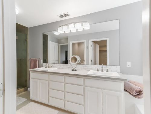 4533 Visions Dr, Turlock CA  95382-8332 exterior